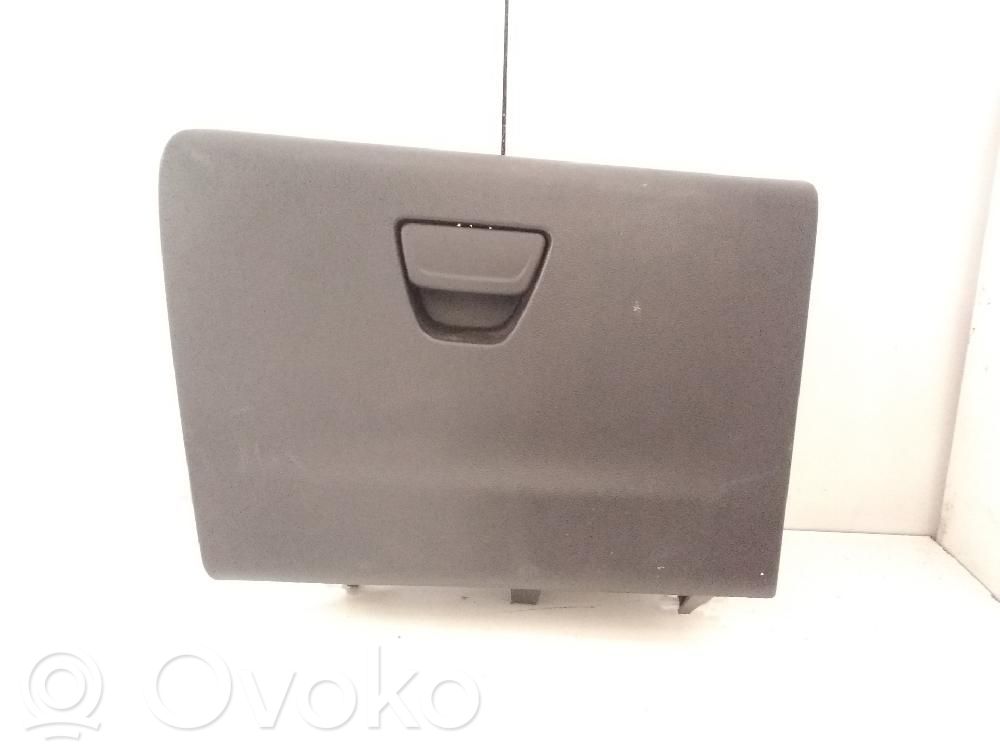 Guantera   E3B5A06010A
