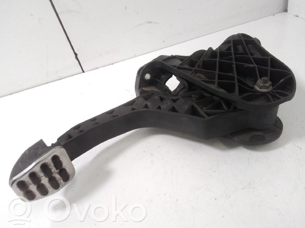 Skoda Octavia Mk2 (1Z) Pedal de embrague 