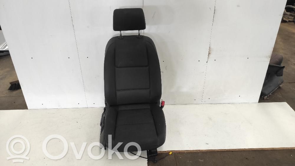 Audi A4 S4 B6 8E 8H Fotel przedni pasażera 