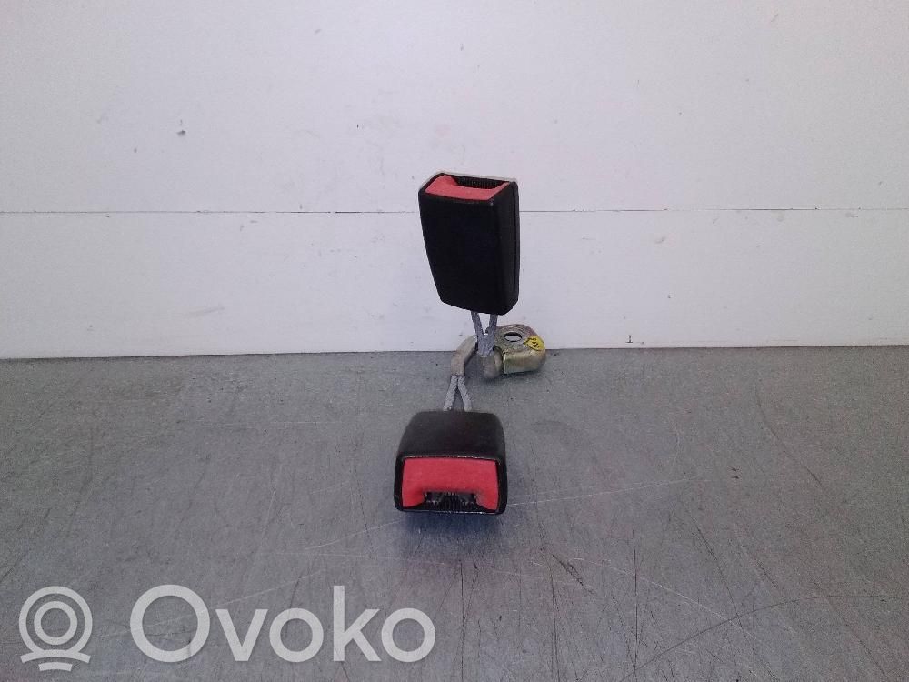Saugos diržas vidurinis (gale)   4E0857739