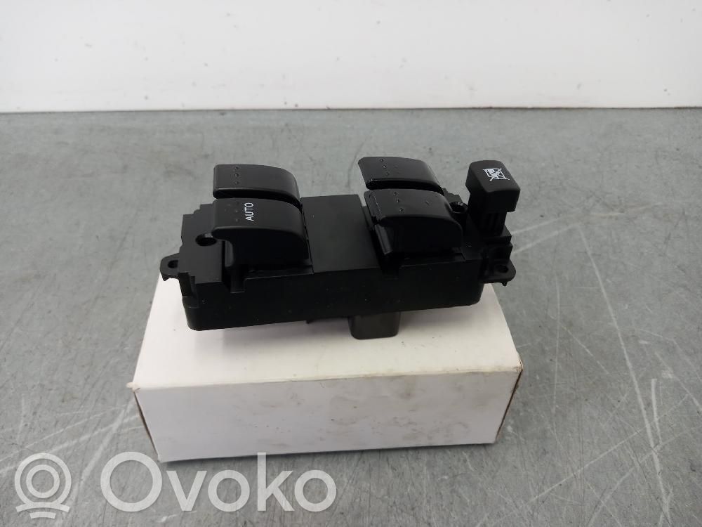 Mazda 3 I Interrupteur commade lève-vitre 