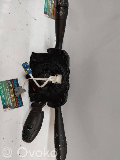 Peugeot 307 Interrupteur / bouton multifonctionnel 