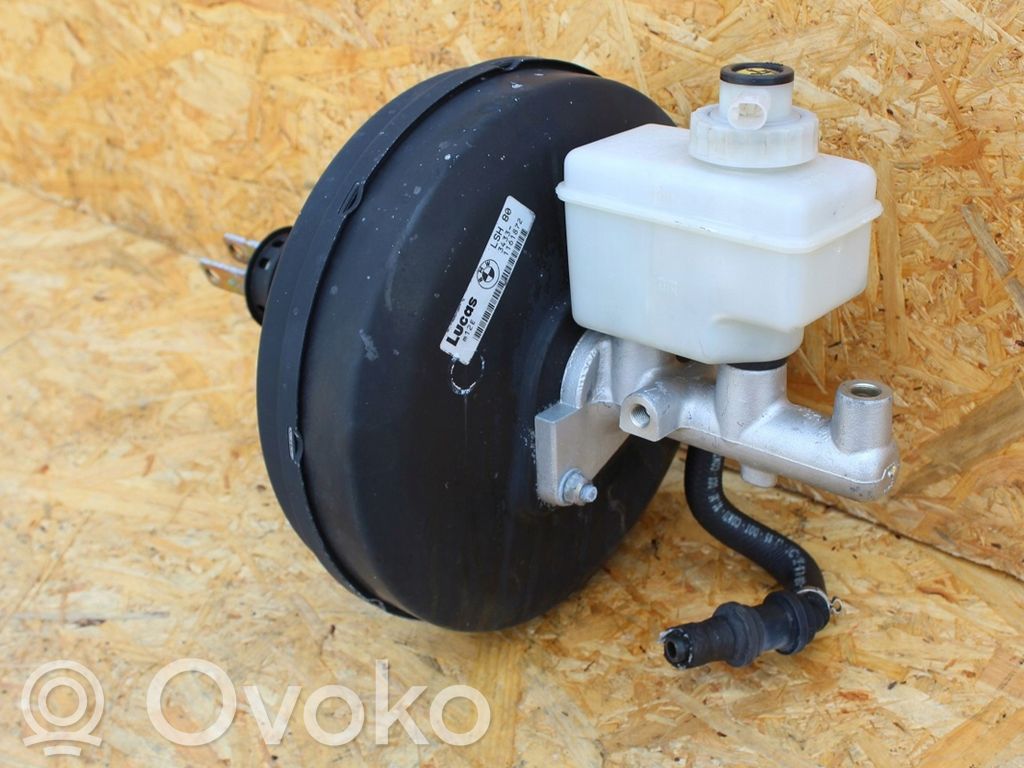 BMW 7 E38 Brake booster 