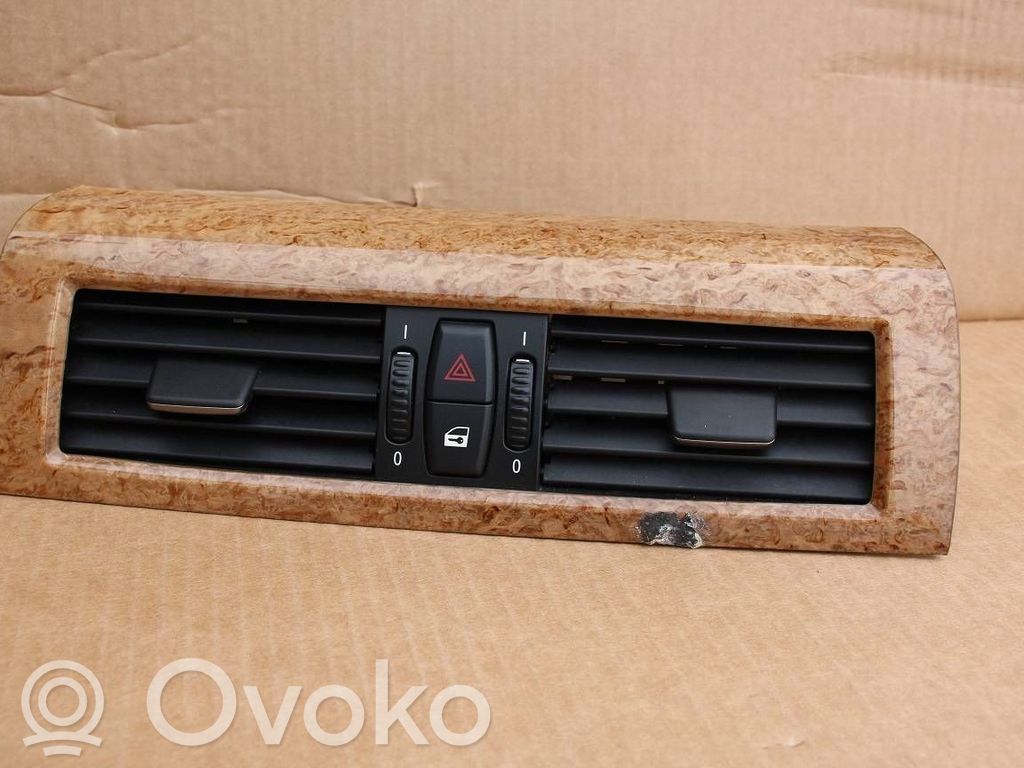 BMW 6 E63 E64 Šoninės oro grotelės 