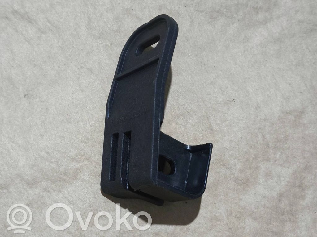 BMW 1 E81 E87 Support phare frontale 