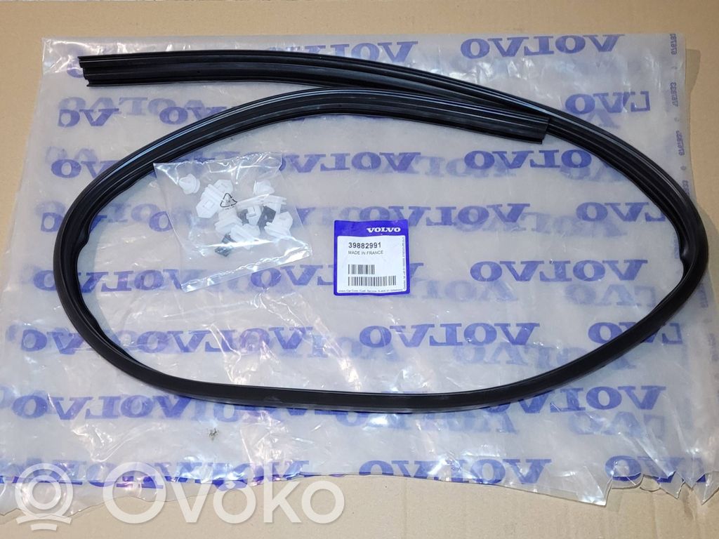 Volvo V70 Listwa boczna 