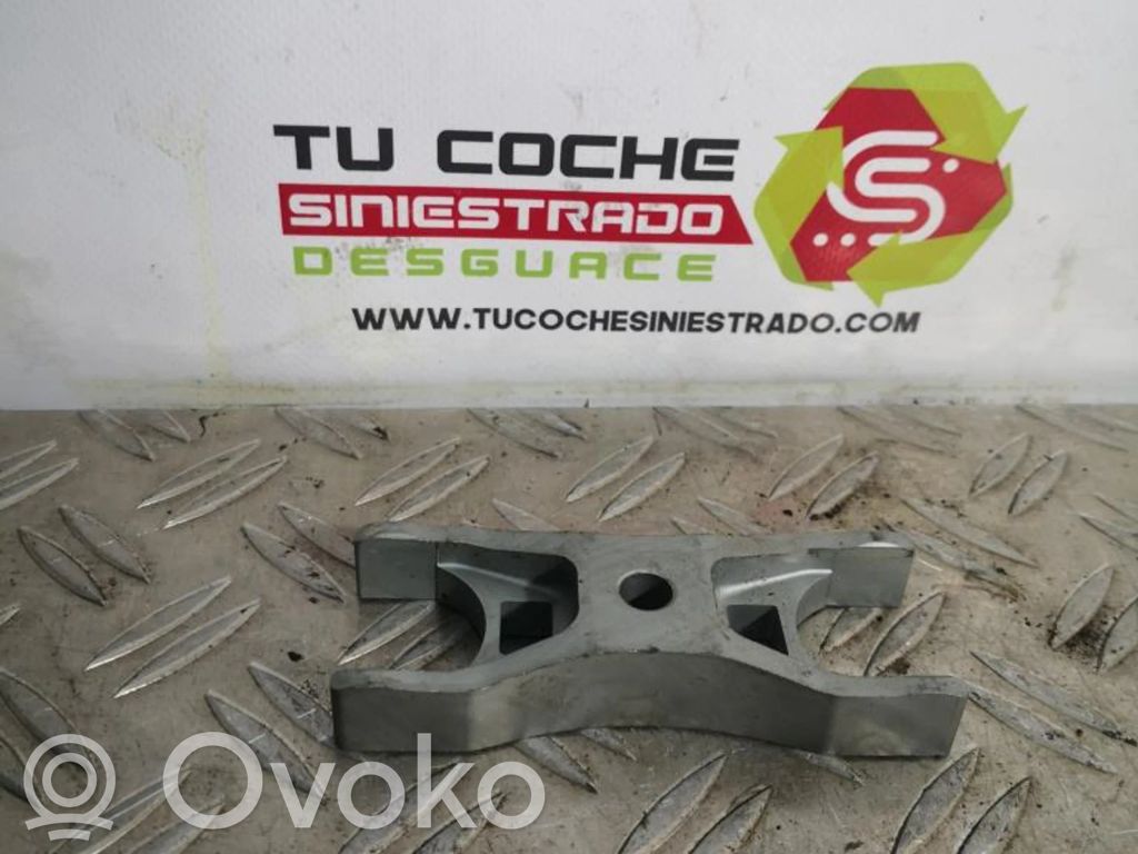 Base (soporte)   04L216