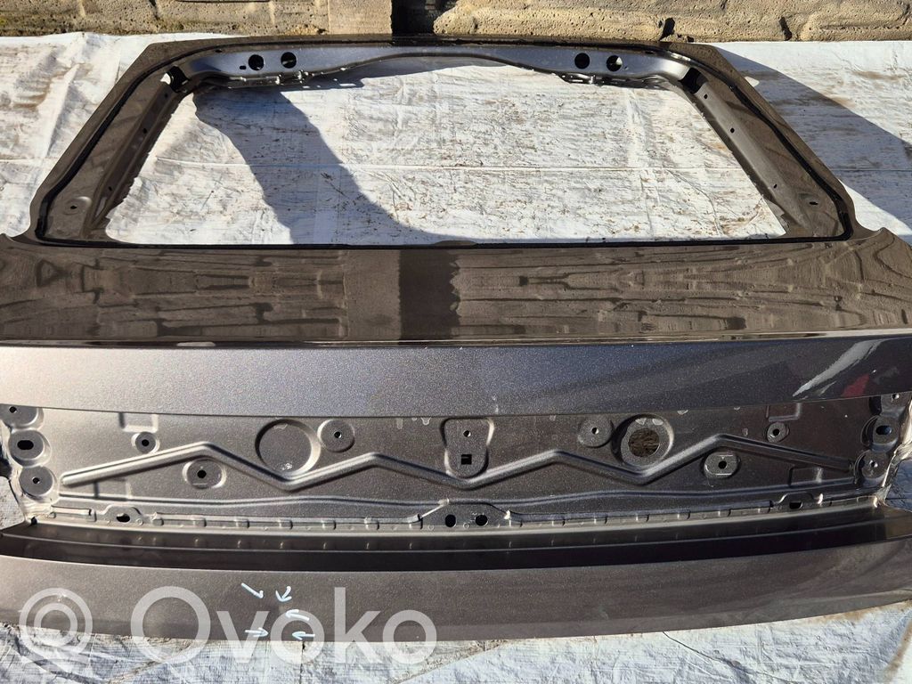 Tailgate/trunk/boot lid
