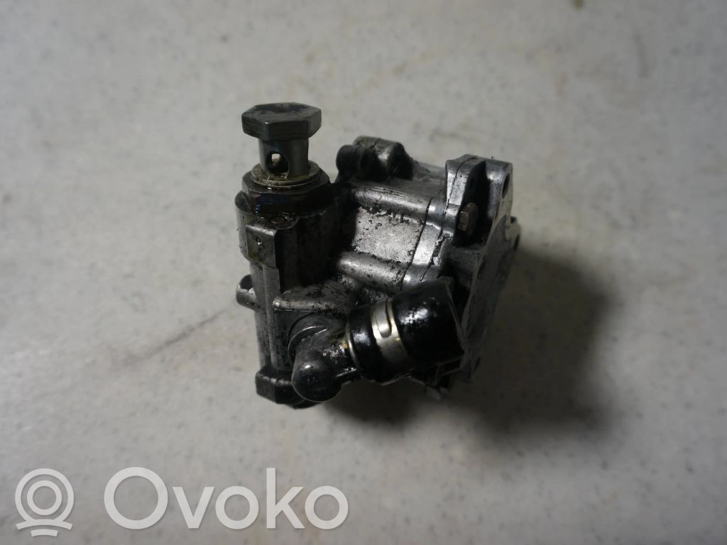 Audi A4 S4 B6 8E 8H Pompa wspomagania 