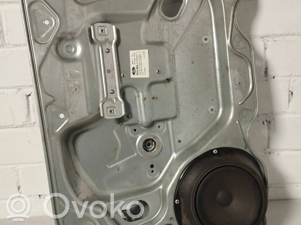 Ford Focus Meccanismo di sollevamento del finestrino anteriore senza motorino 