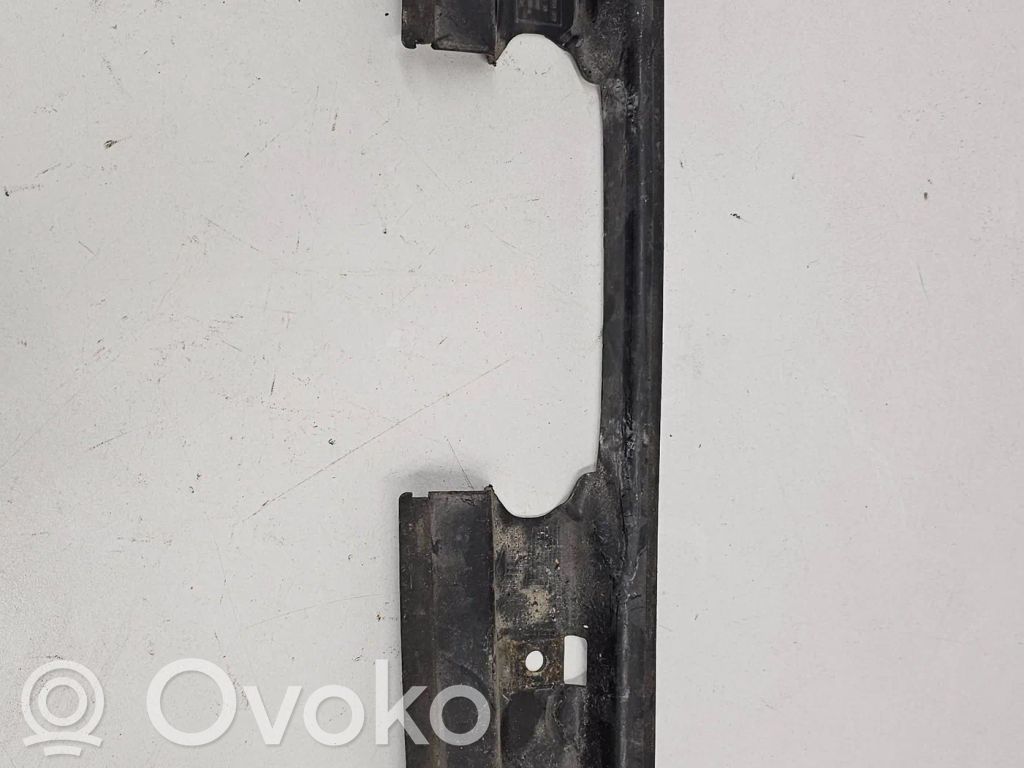 Conducto/guía del intercooler   51717050650
