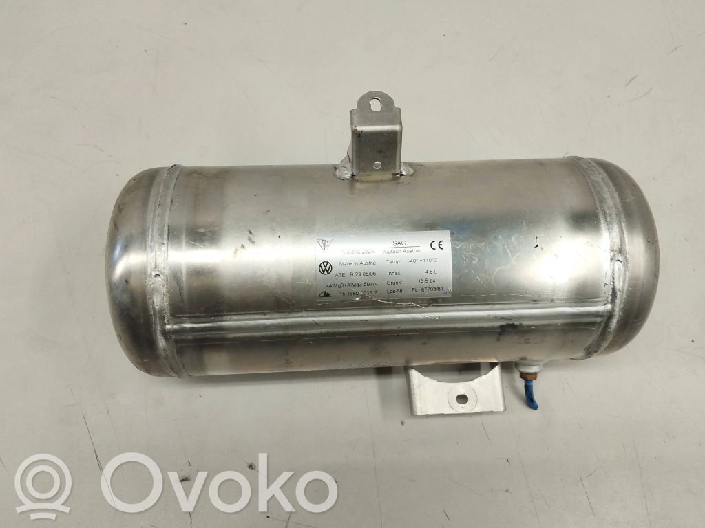 Volkswagen Touareg I Zbiornik powietrza tylnego zawieszenia pneumatycznego 