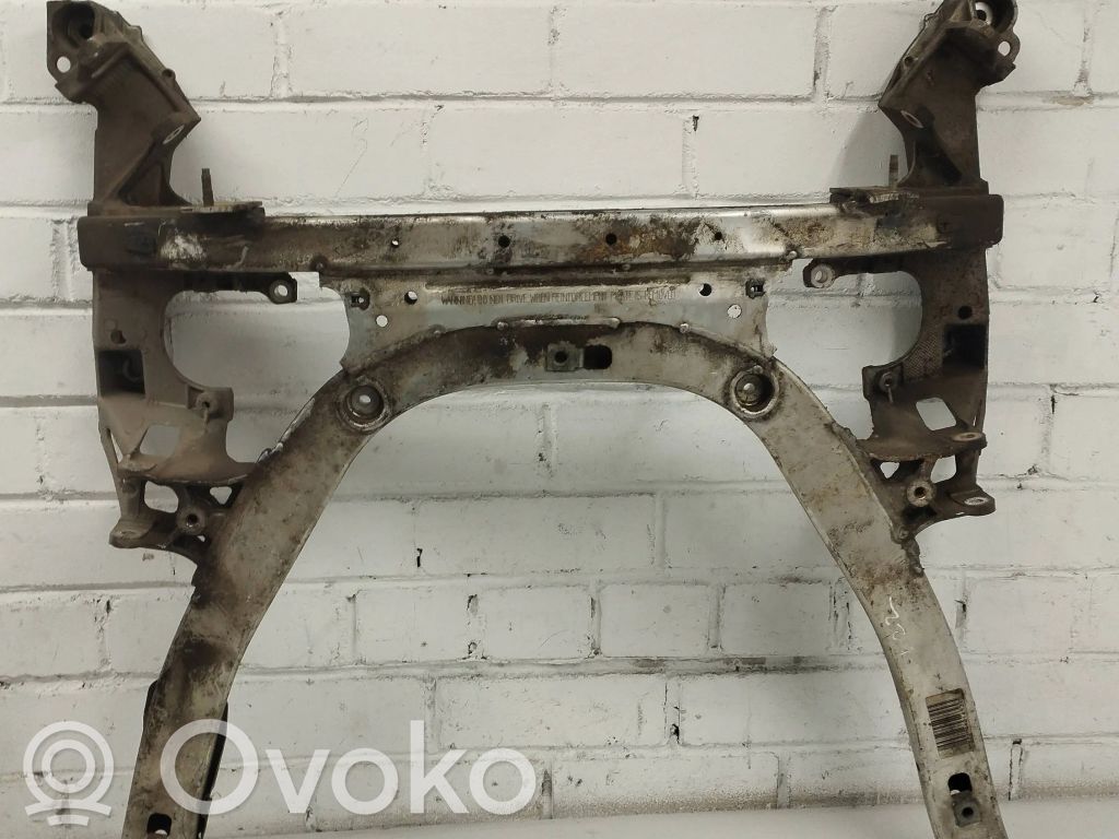BMW 5 E60 E61 Priekinis traversas 