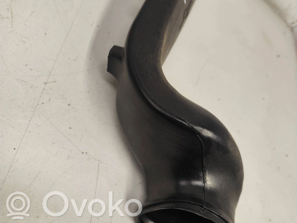 Opel Astra H Ohjaamon sisäilman ilmakanava 