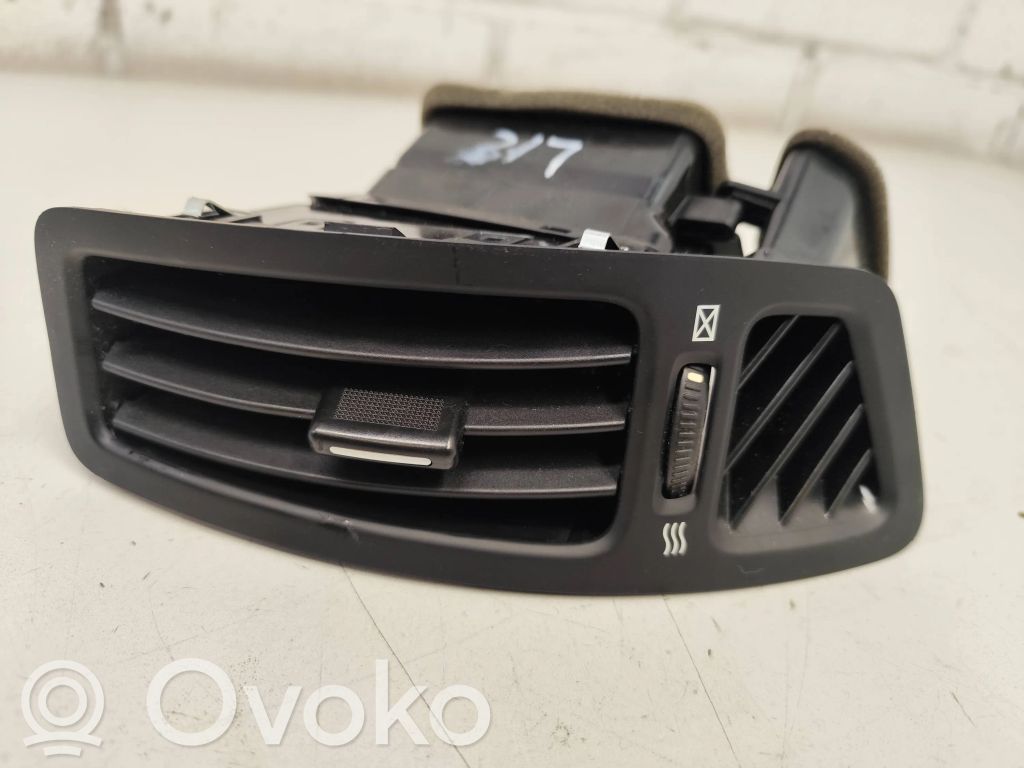 KIA Ceed Боковая воздушная решётка 
