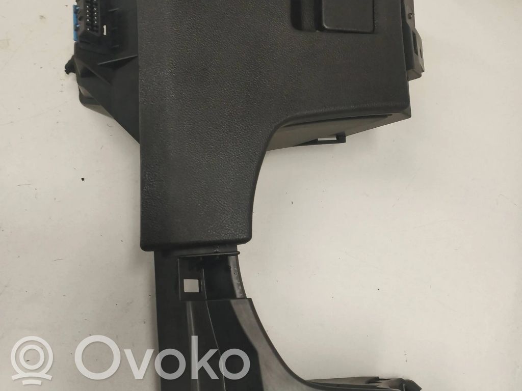 Opel Astra J Daiktadėžė 