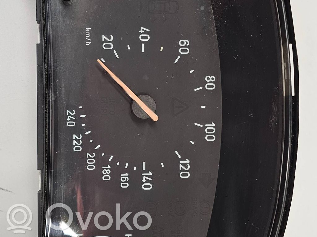 Saab 9-5 Speedometer (instrument cluster) 