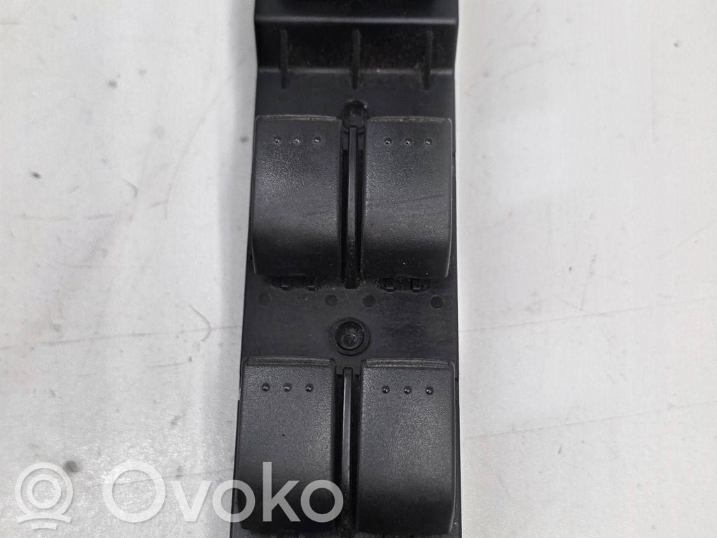 Mazda 5 Electric window control switch 