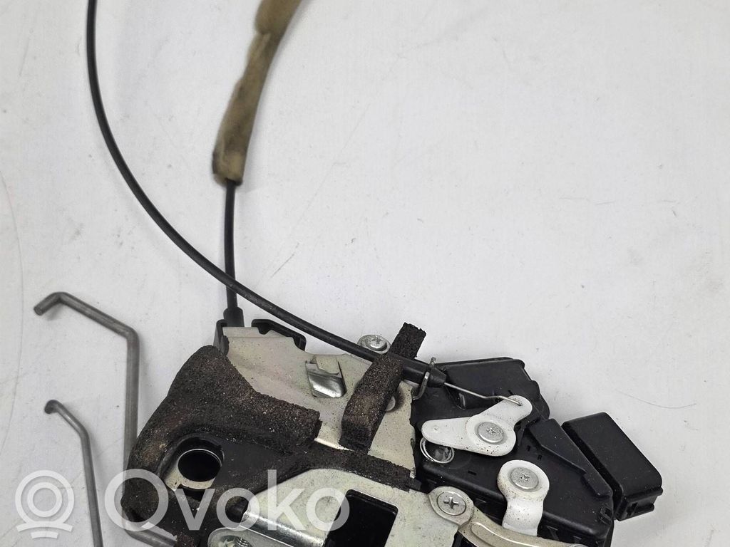 Mazda 5 Priekinė durų spyna 
