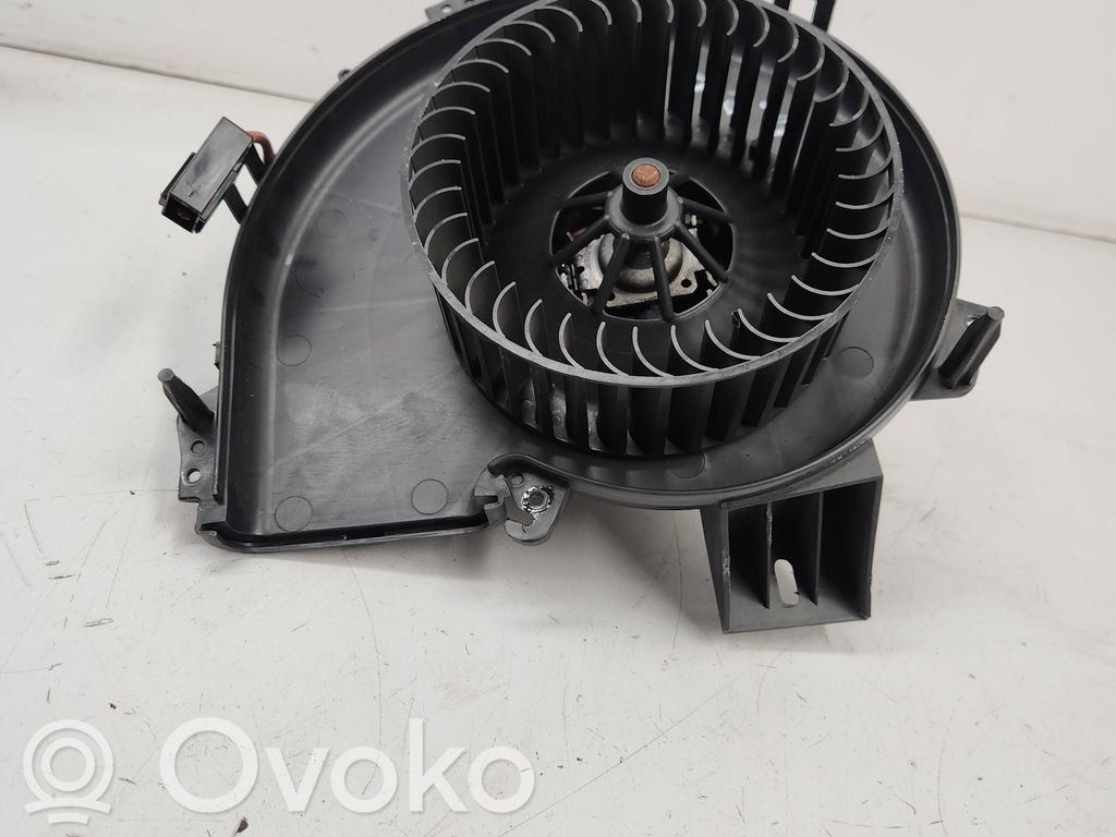 Opel Corsa C Heater fan/blower 