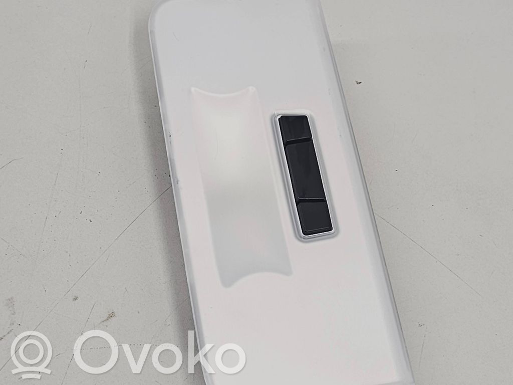 Éclairage lumière plafonnier avant   6951260,0085100560078
