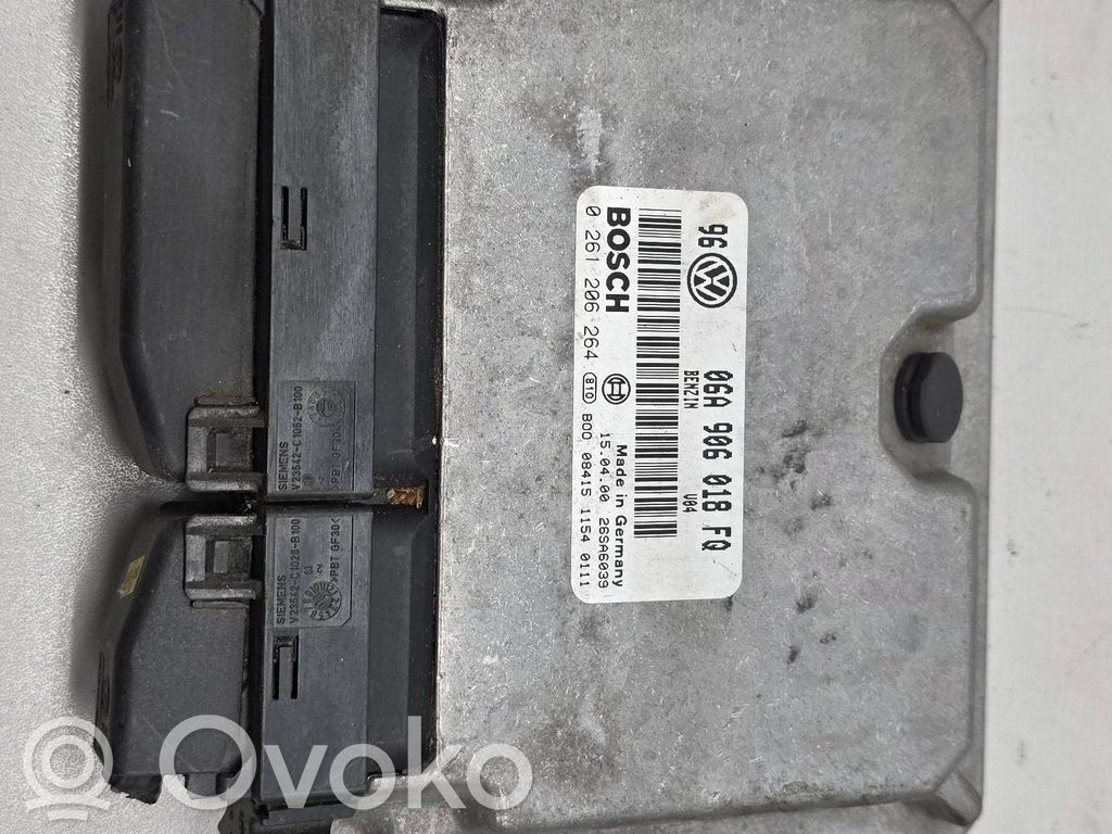 Volkswagen Golf IV Engine control unit/module 