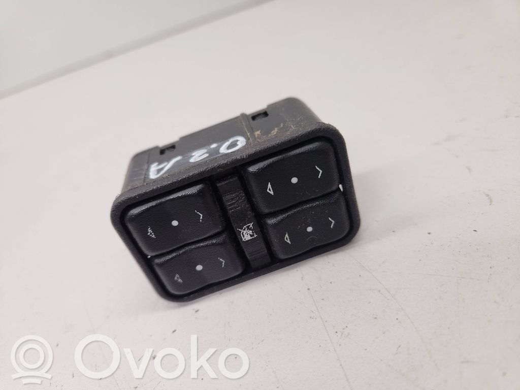 Opel Zafira A Elektrinių langų jungtukas 