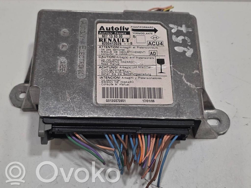 Renault Megane II Airbag control unit/module 