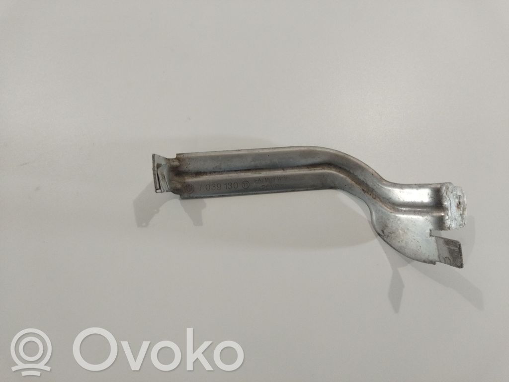 Sonstiges Einzelteil Unterboden   7039130