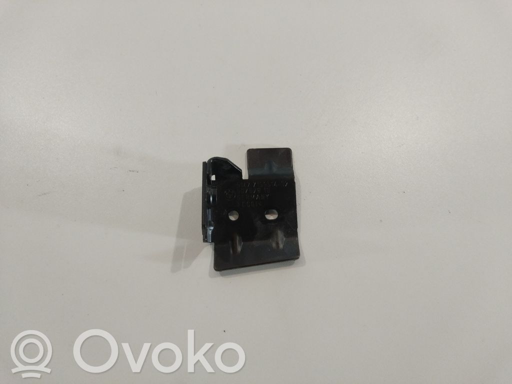 Halterung ABS Steuergerät   50762810,7156514