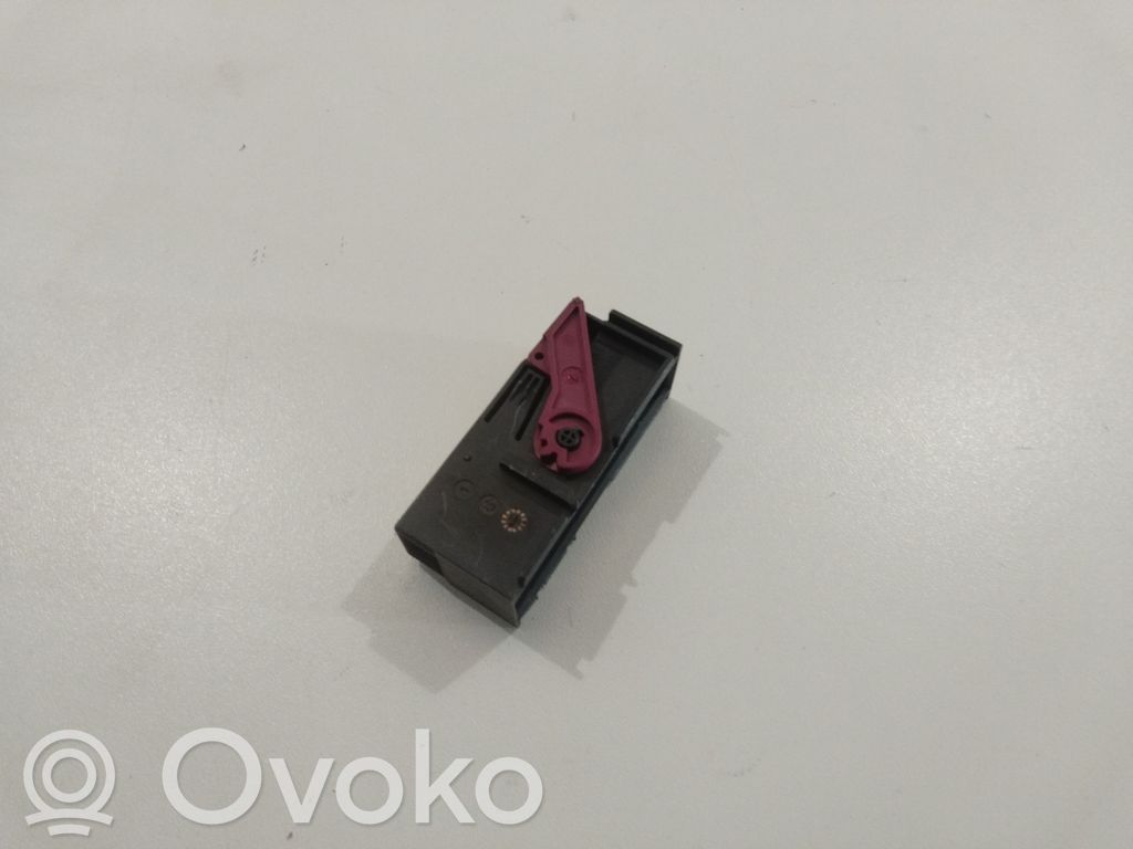 Sensor   4E0941817