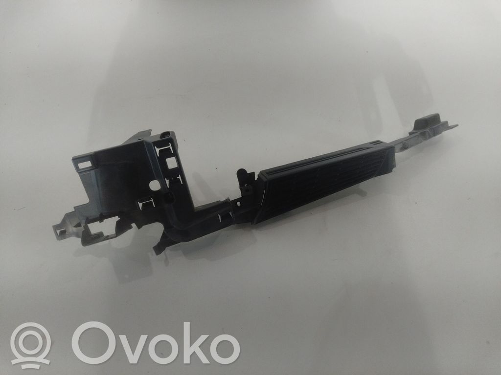 Šoninė apdaila (prie lango)   15678910,7068909