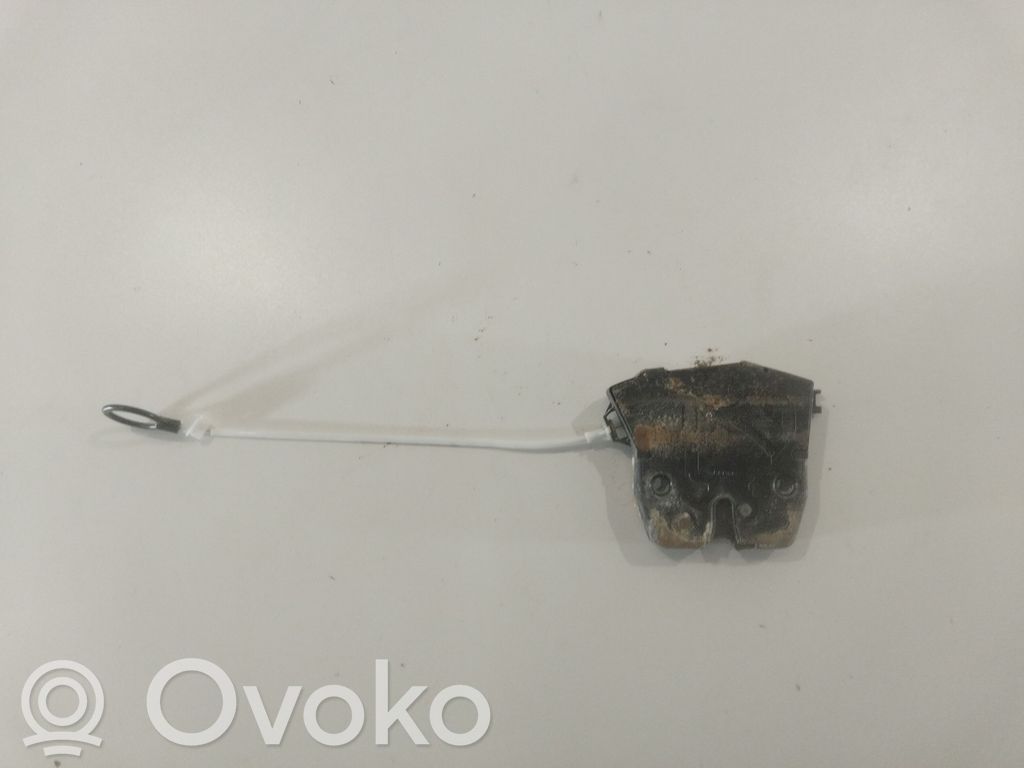 BMW 3 E90 E91 Spyna galinio dangčio 