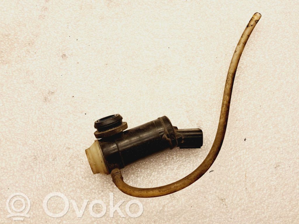 Headlight washer pump   101274