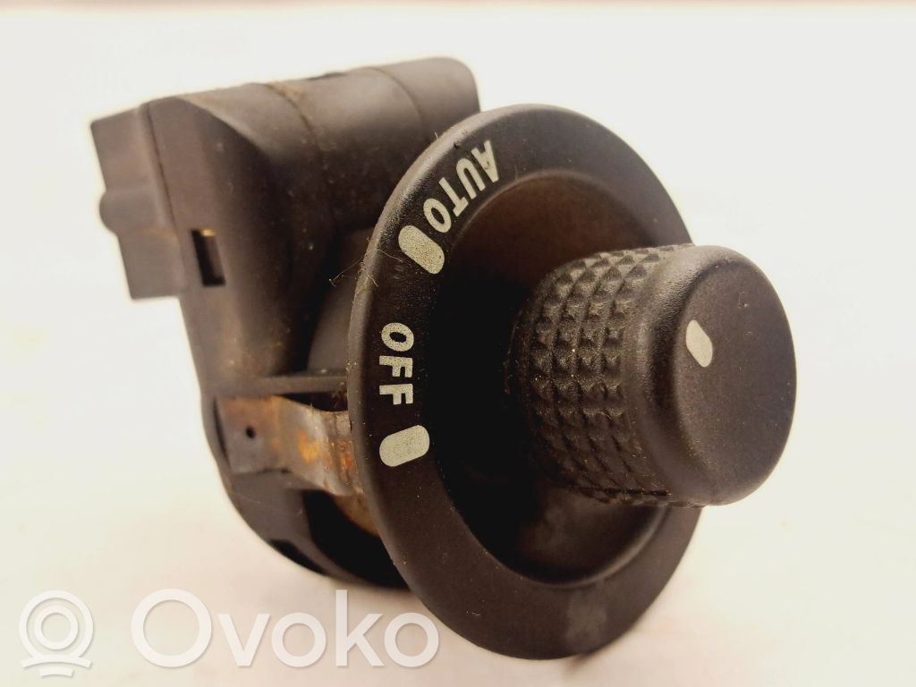 Jaguar S-Type Wing mirror switch 