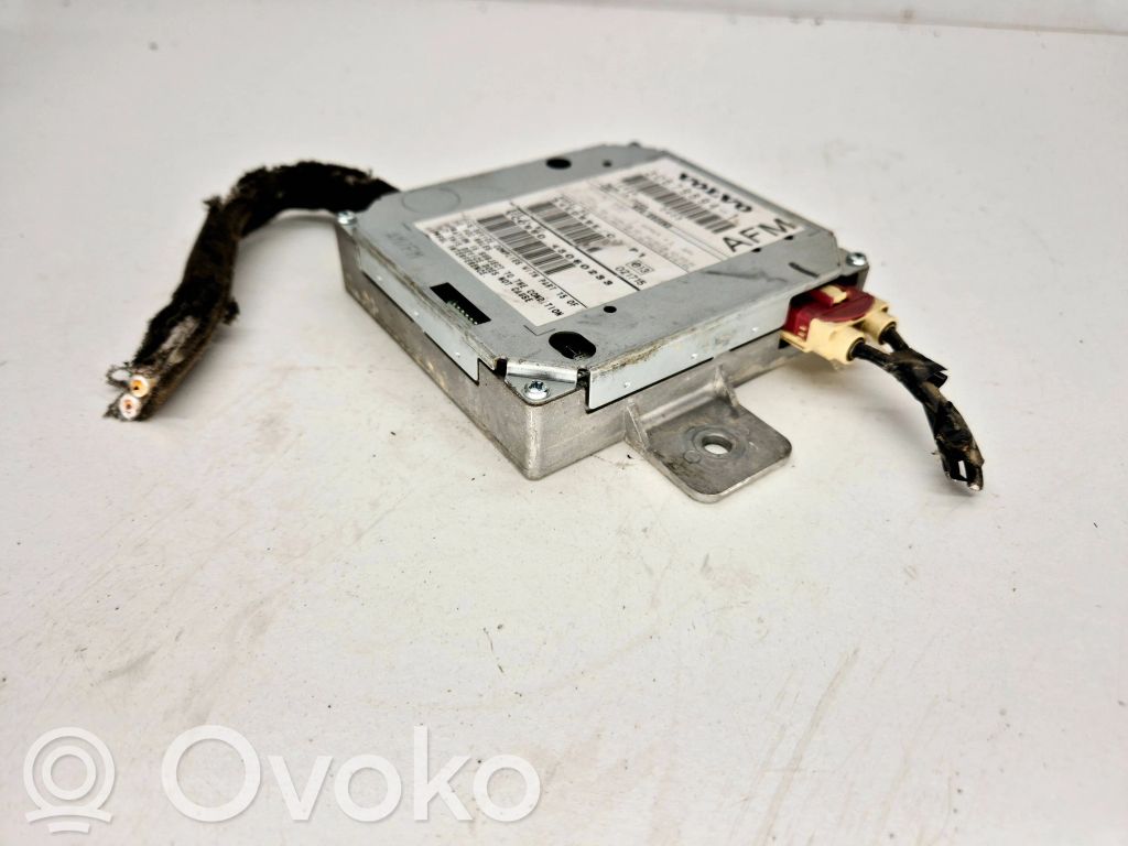 Volvo V50 Antenos stiprintuvas 