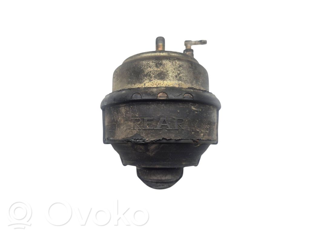 Wspornik / Mocowanie silnika   8624755