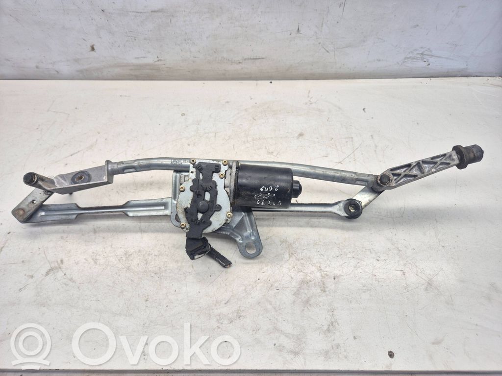 Volvo S60 Etupyyhkimen vivusto ja moottori 