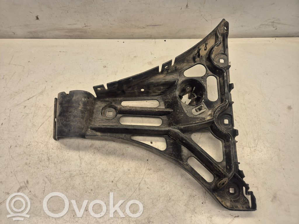 BMW 5 E60 E61 Takapuskurin kannake 