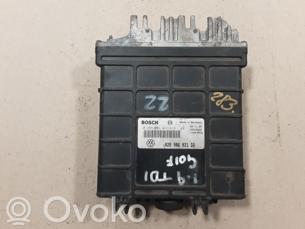 Volkswagen PASSAT B5 Engine control unit/module 
