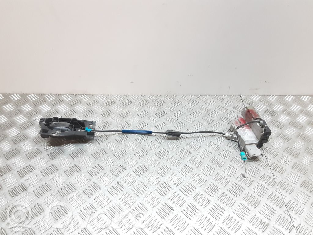 Citroen C4 I Takaoven lukko 