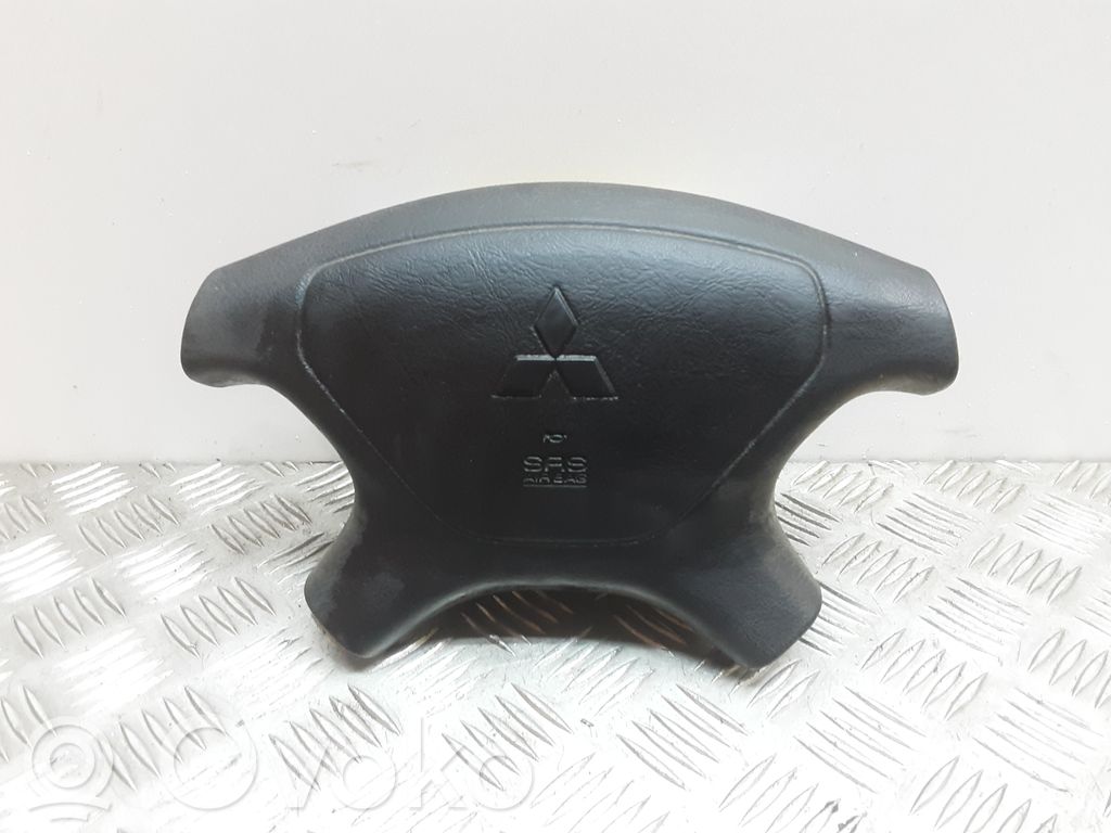 Mitsubishi Carisma Vairo oro pagalvė 