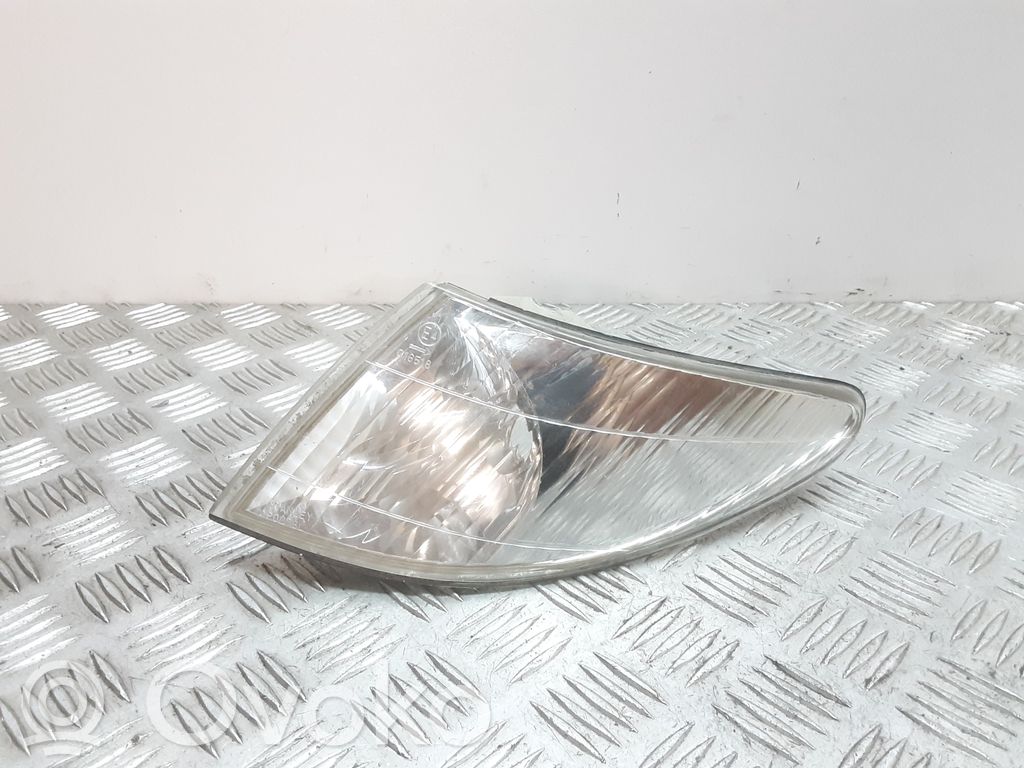 Mazda Premacy Front indicator light 