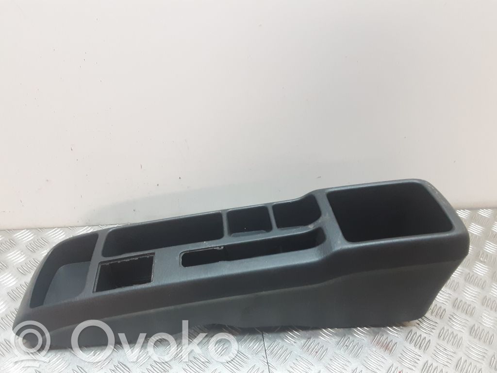 Toyota Corolla Verso E121 Console centrale 