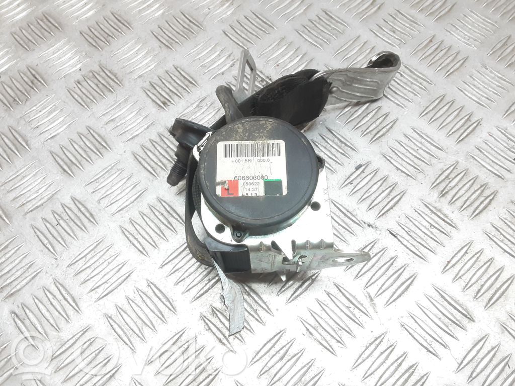 Opel Zafira B Cinturón trasero 