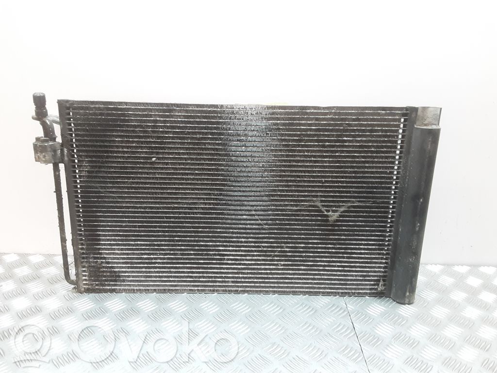 BMW 5 E60 E61 Klimakühler 