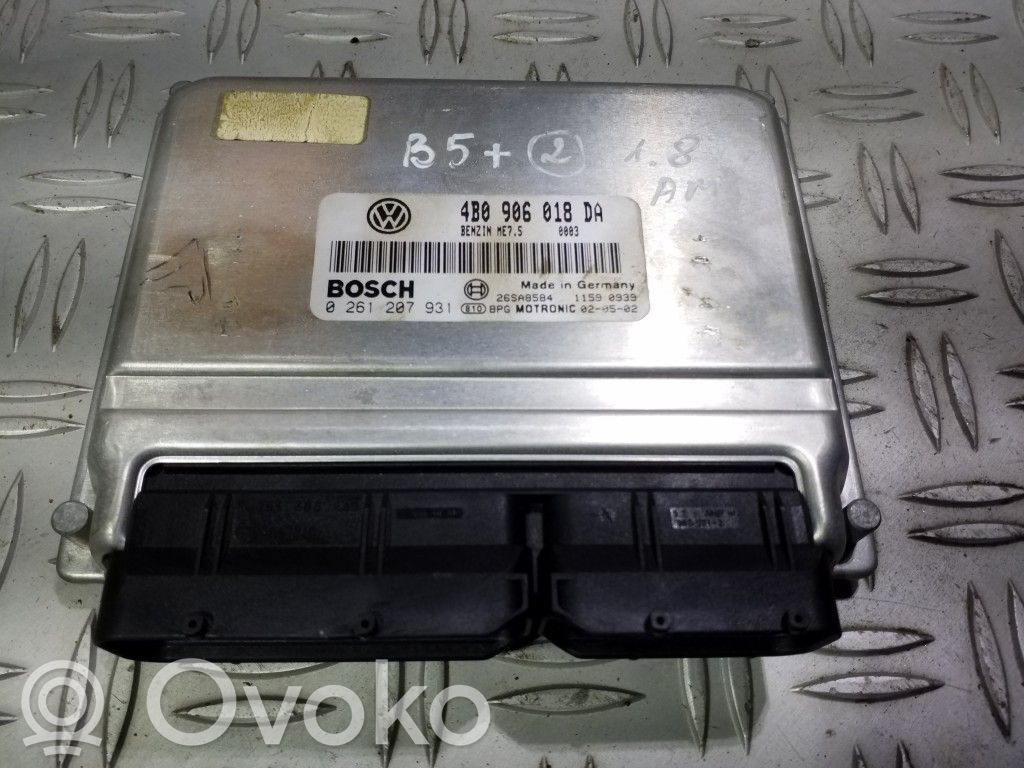 Volkswagen PASSAT B5.5 Engine control unit/module 