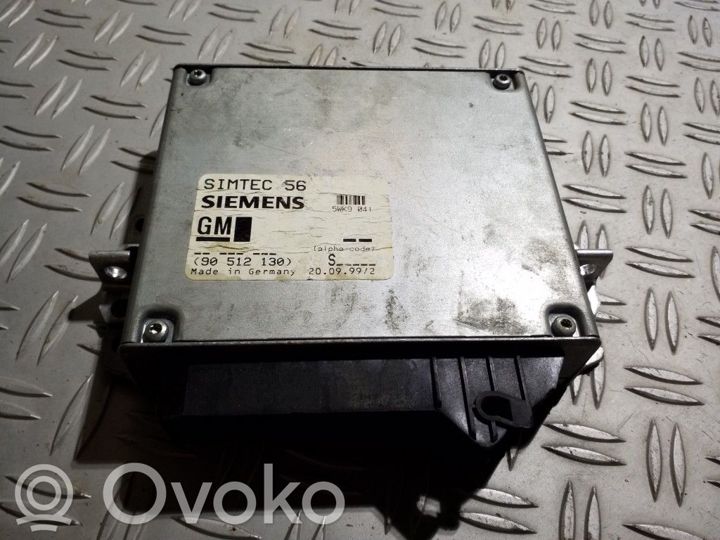 Opel Vectra B Engine control unit/module 