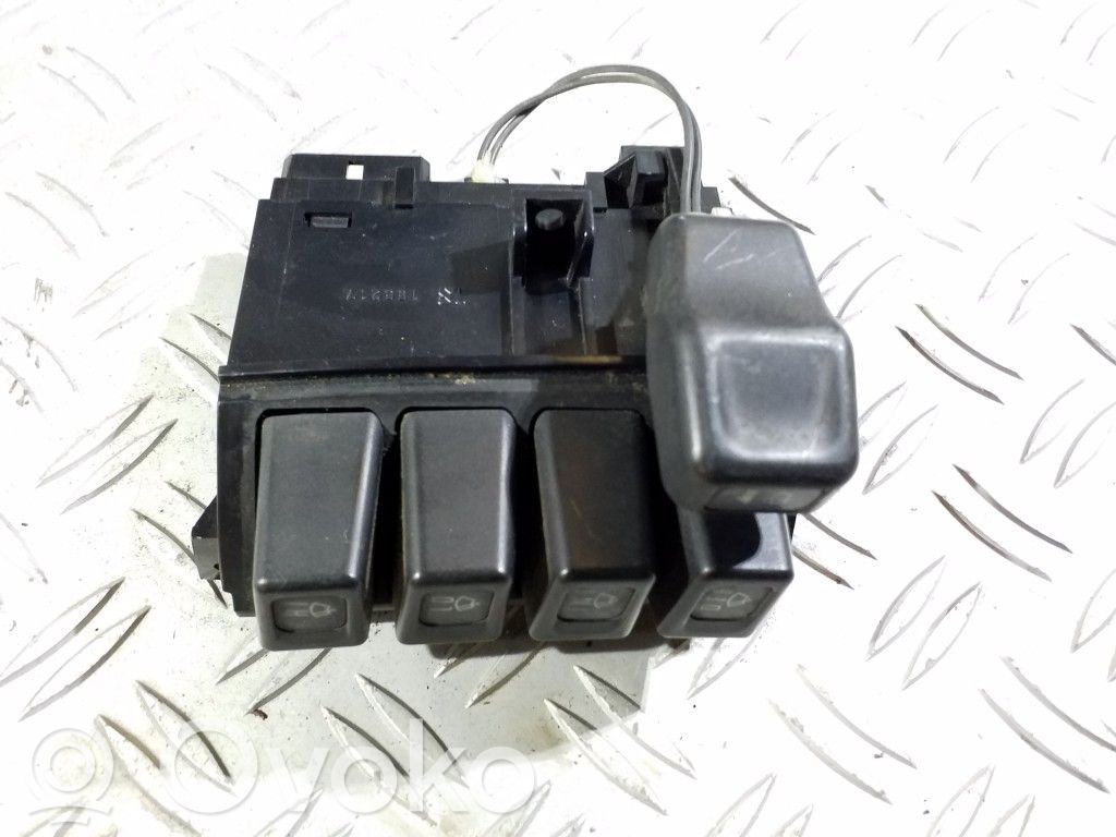 Opel Frontera A Wiper switch 