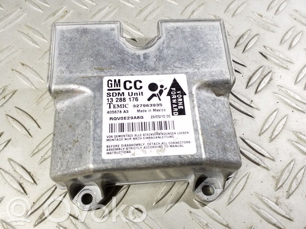 Opel Astra H Airbag control unit/module 